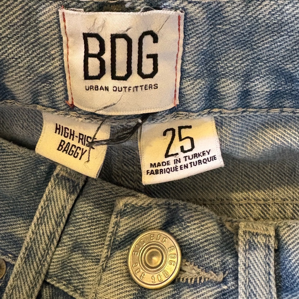 BDG Urban Outfitters High-Rise Baggy Jeans